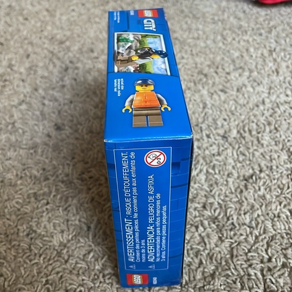 LEGO City Great Vehicles Kayak Adventure 60240 Building Kit (84 Pieces) - Picture 5 of 7